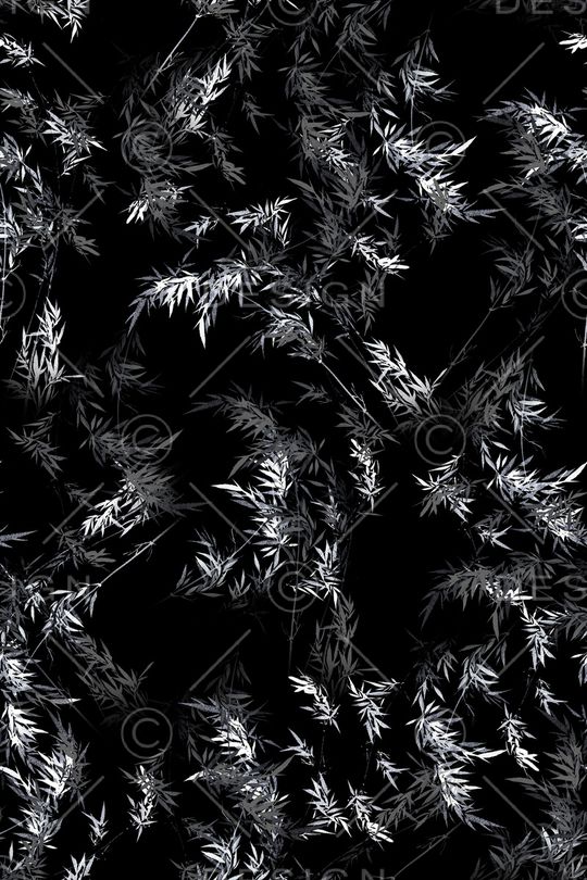 黑底花卉印花华亿平台图片