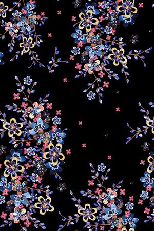 黑底花卉印花华亿平台图片
