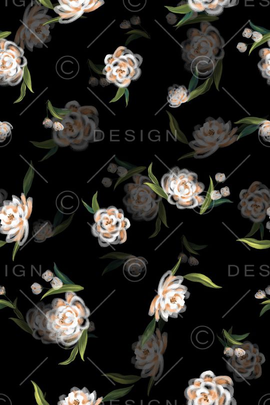 黑底花卉印花华亿平台图片