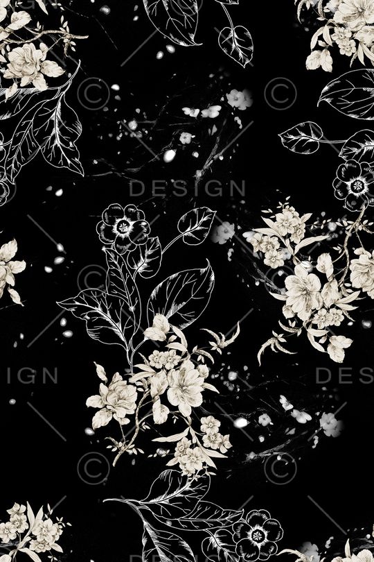 黑底花卉印花华亿平台图片