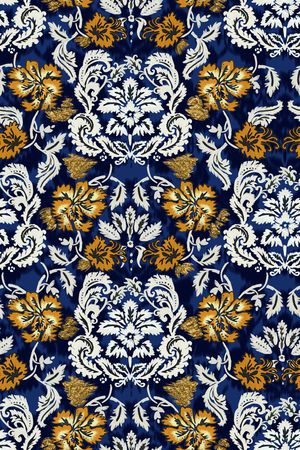 笔触印花华亿平台图片