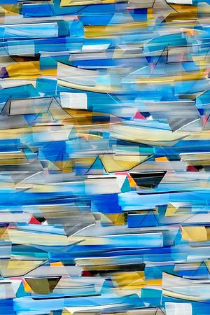 几何印花华亿平台图片