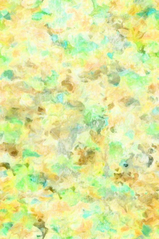 年轻女性印花华亿平台图片