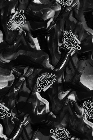 字母印花华亿平台图片