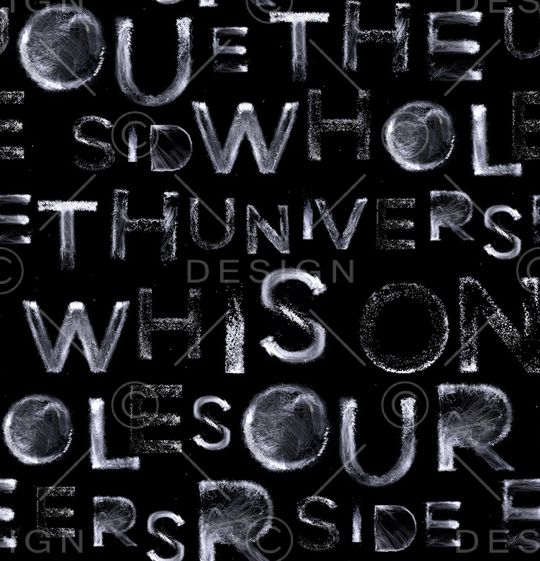 字母印花华亿平台图片