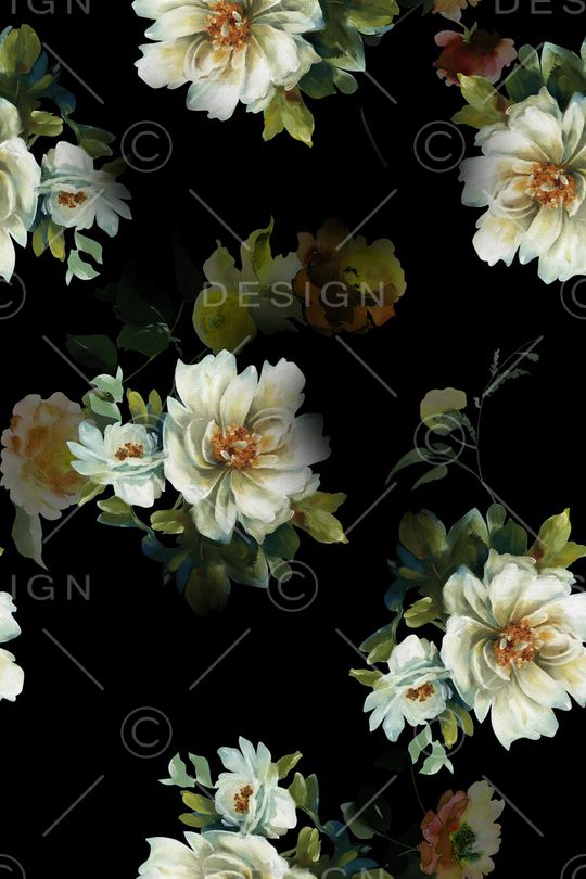 黑底花卉印花华亿平台图片