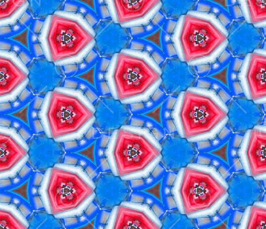 几何印花华亿平台图片