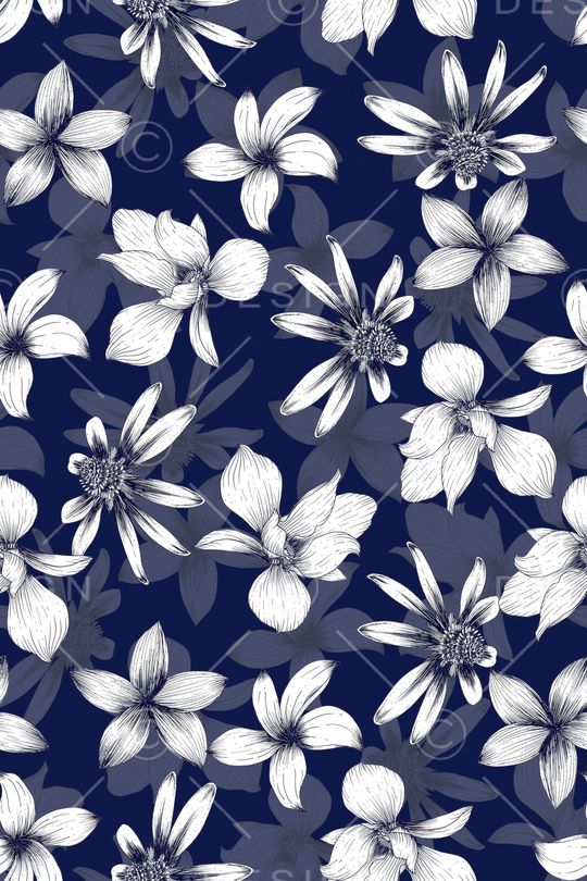 黑底花卉印花华亿平台图片