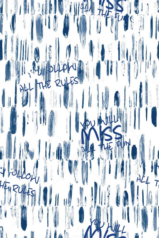 字母印花华亿平台图片