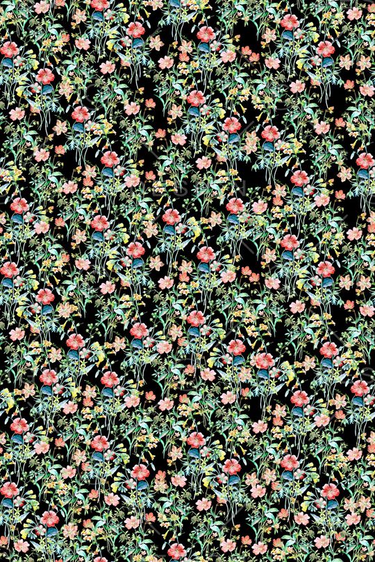 黑底花卉印花华亿平台图片