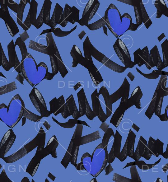 字母印花华亿平台图片