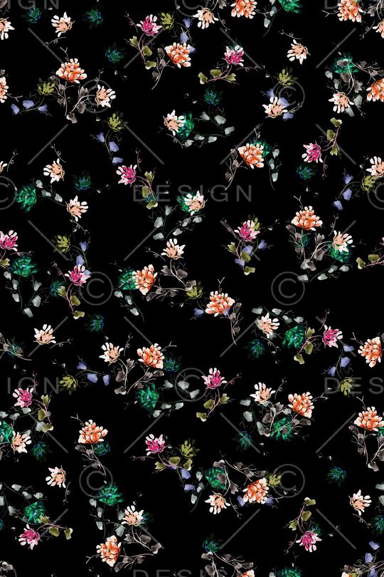 黑底花卉印花华亿平台图片