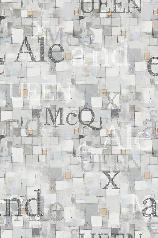 字母印花华亿平台图片