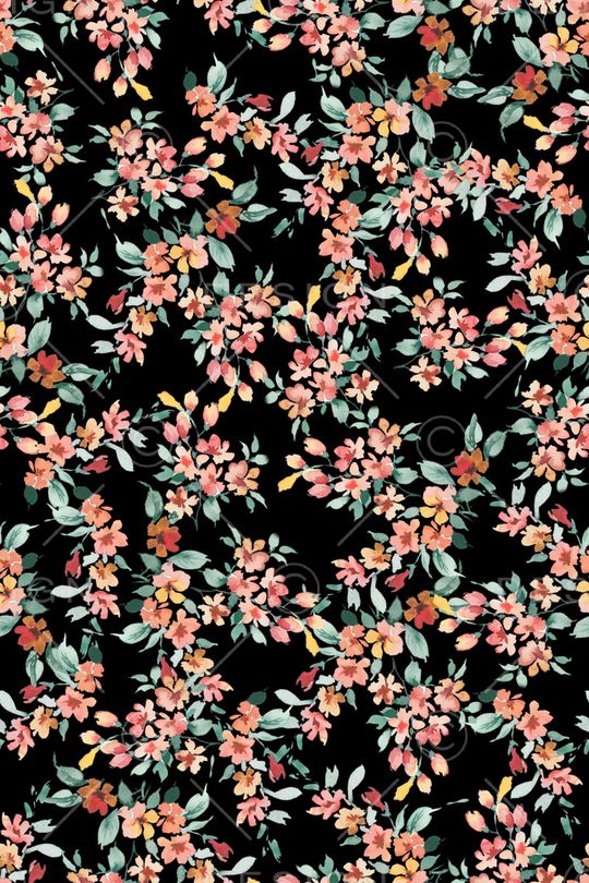 黑底花卉印花华亿平台图片