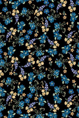 黑底花卉印花华亿平台图片