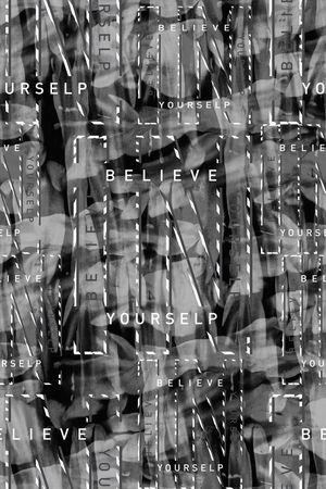 字母印花华亿平台图片