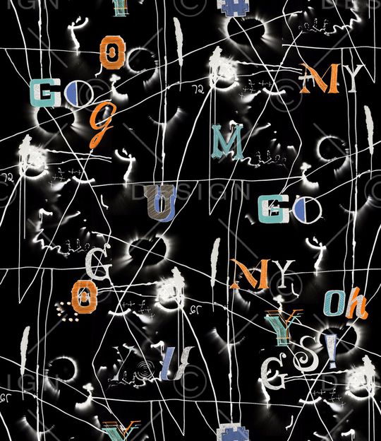 字母印花华亿平台图片