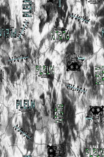 字母印花华亿平台图片