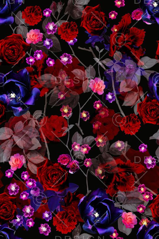 黑底花卉印花华亿平台图片