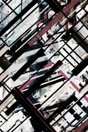 手绘格子印花华亿平台图片