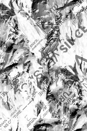 字母印花华亿平台图片