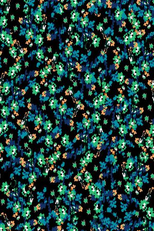 黑底花卉印花华亿平台图片