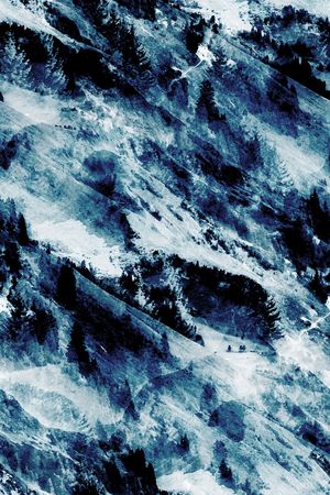 男装印花华亿平台图片