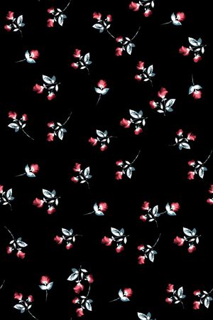 黑底花卉印花华亿平台图片