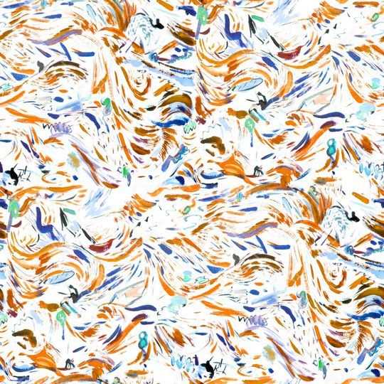 年轻女性印花华亿平台图片