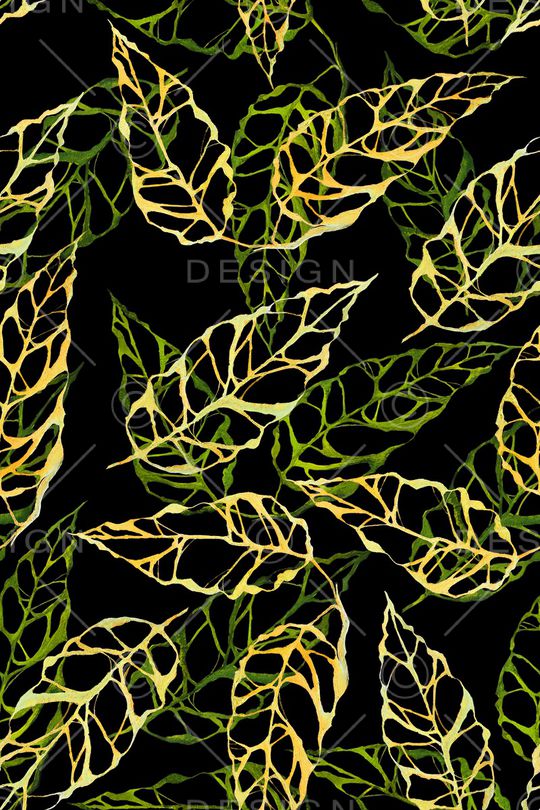 黑底花卉印花华亿平台图片