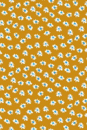 清爽底花卉印花华亿平台图片