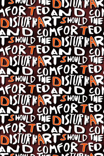 字母印花华亿平台图片