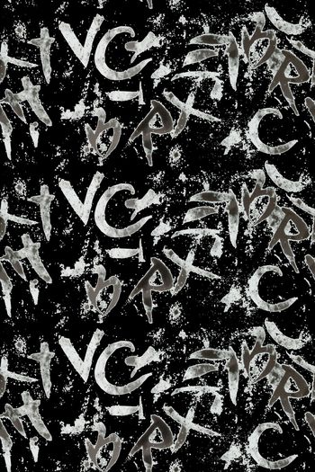 字母印花华亿平台图片