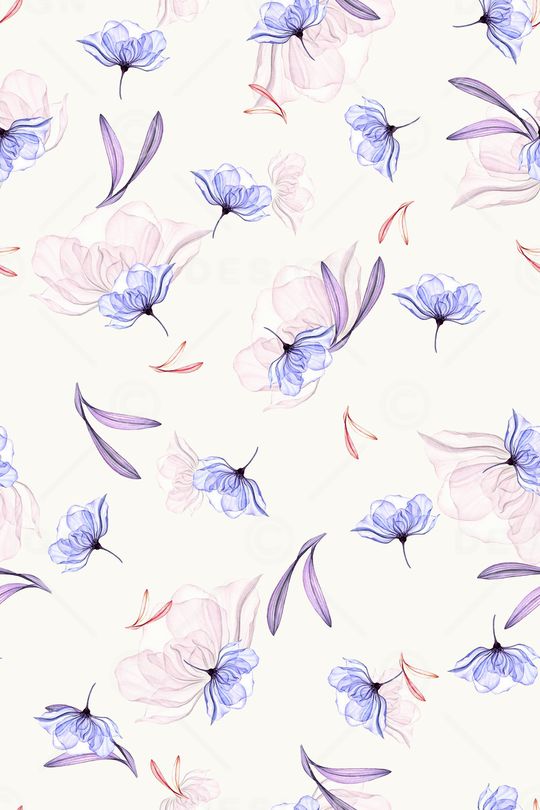 年轻女性印花华亿平台图片