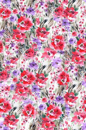 年轻女性印花华亿平台图片