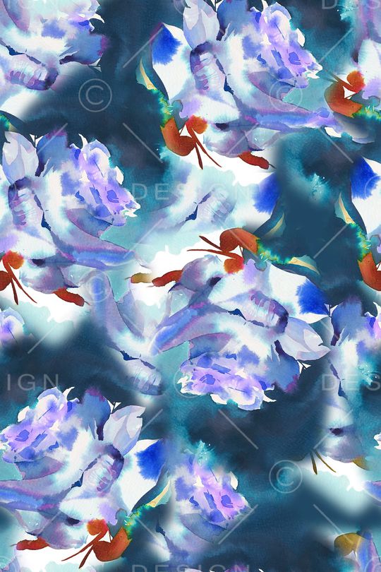 女装印花华亿平台图片