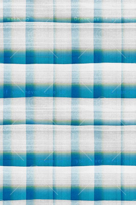 字母印花华亿平台图片