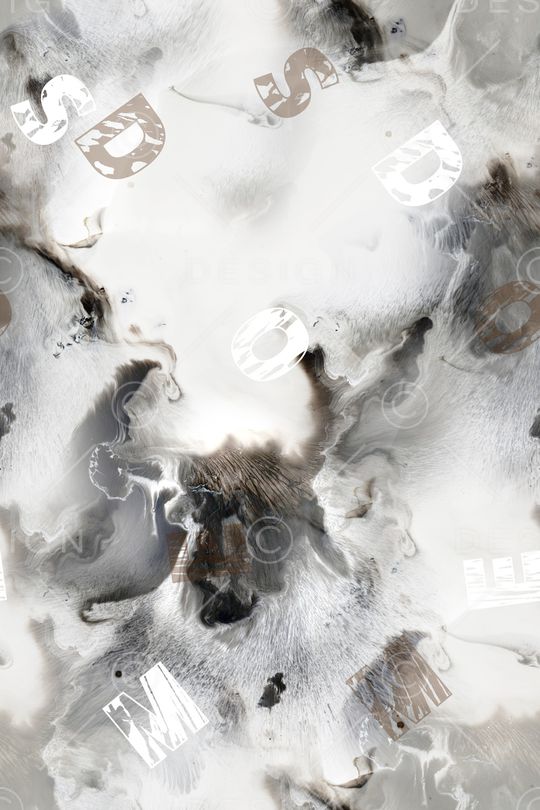 字母印花华亿平台图片