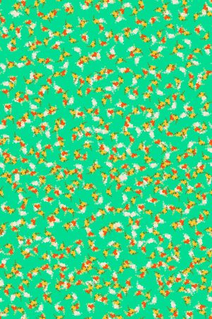 女装印花华亿平台图片