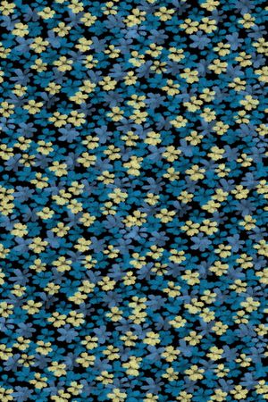 黑底花卉印花华亿平台图片