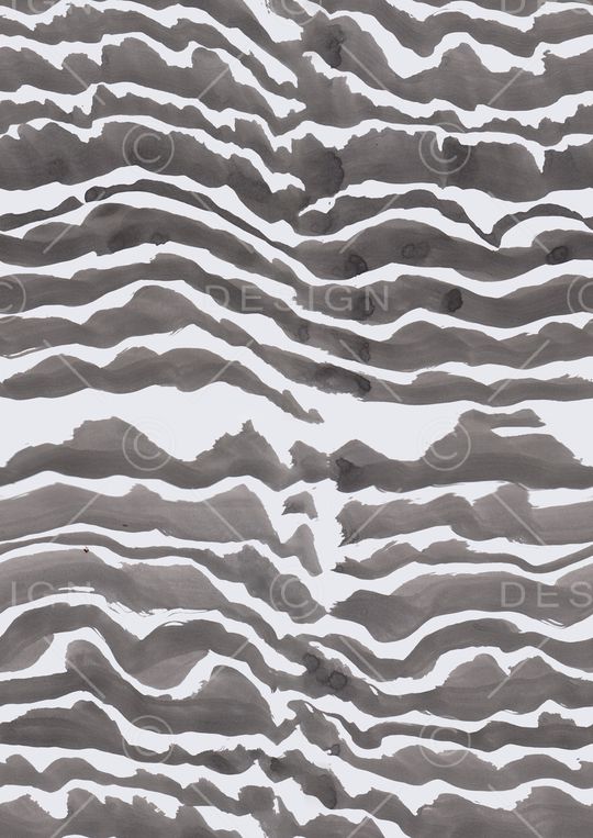 黑白条纹印花华亿平台图片