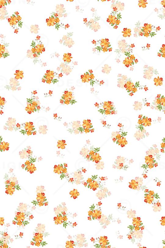 年轻女性印花华亿平台图片