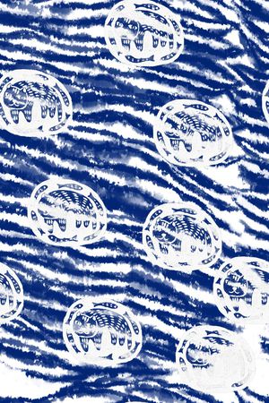 几何印花华亿平台图片