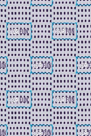 字母印花华亿平台图片