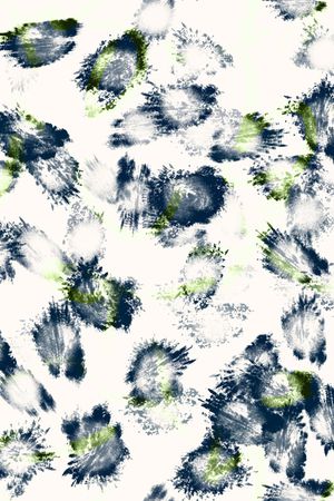 男装印花华亿平台图片