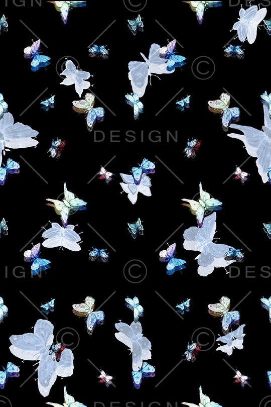 黑底印花华亿平台图片