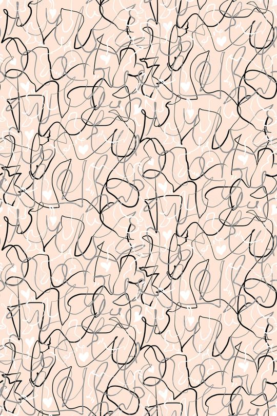 年轻女性印花华亿平台图片