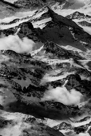 抽象男装印花华亿平台图片