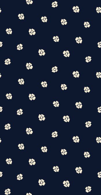 黑底花卉印花华亿平台图片