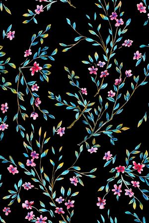 黑底花卉印花华亿平台图片